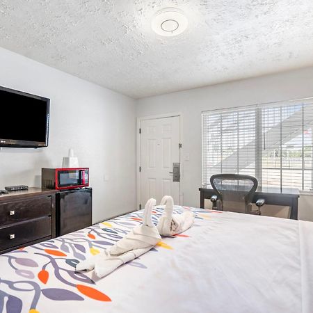 Budgetel Inns & Suites Augusta Downtown 706-945-1238 Exteriör bild