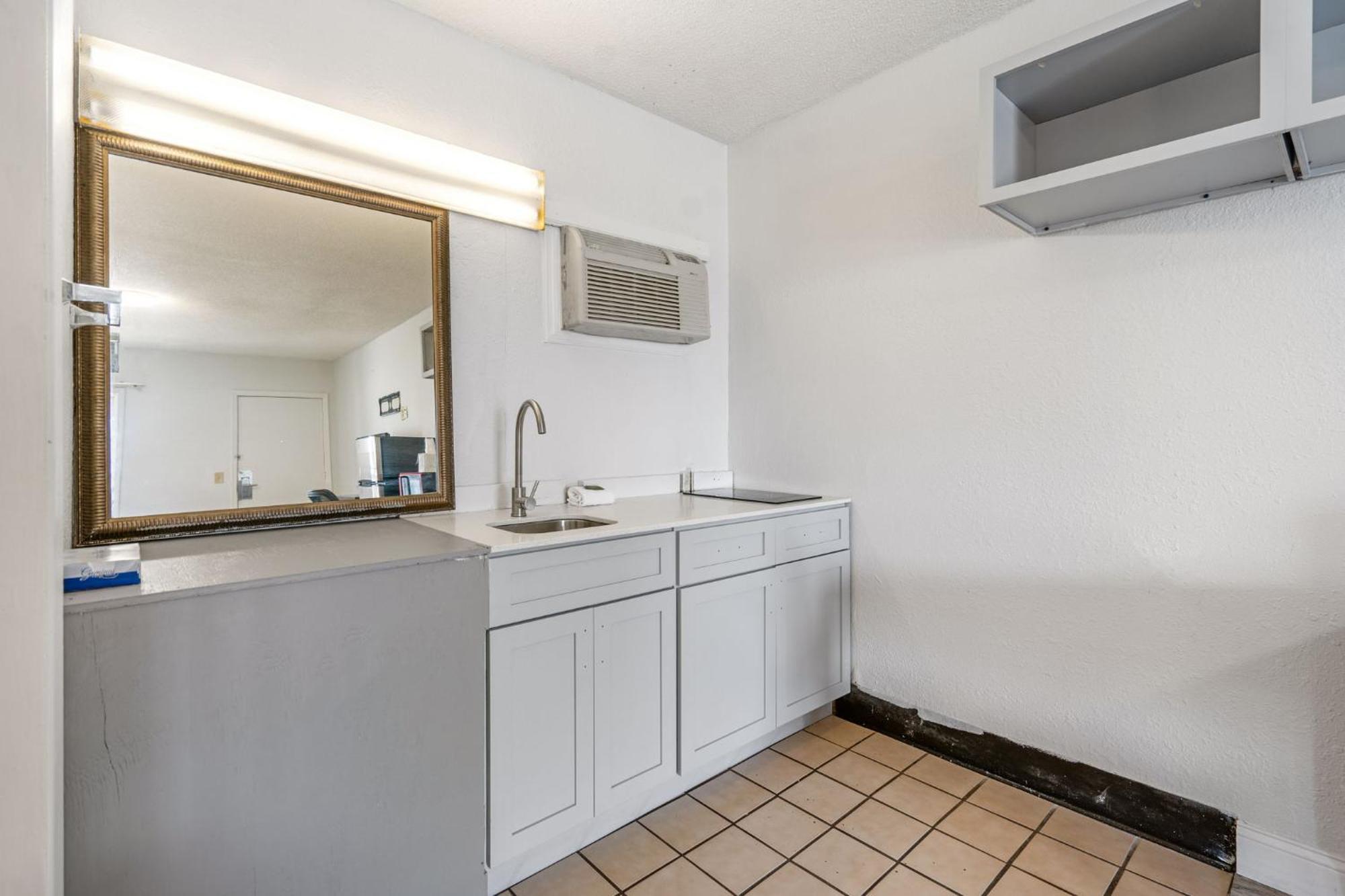 Budgetel Inns & Suites Augusta Downtown 706-945-1238 Exteriör bild
