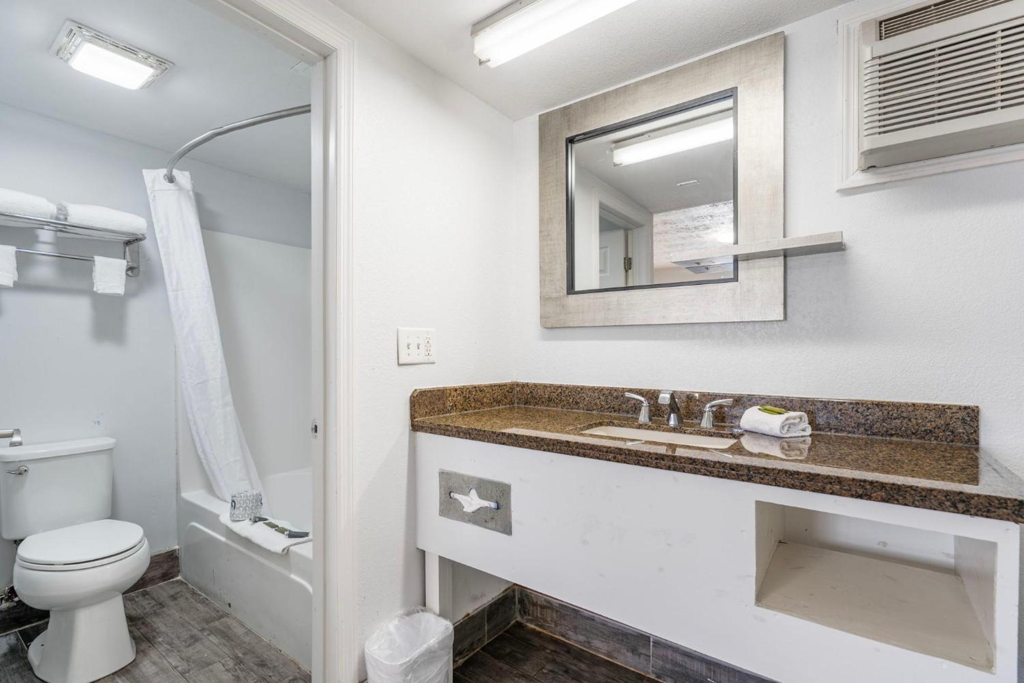 Budgetel Inns & Suites Augusta Downtown 706-945-1238 Exteriör bild